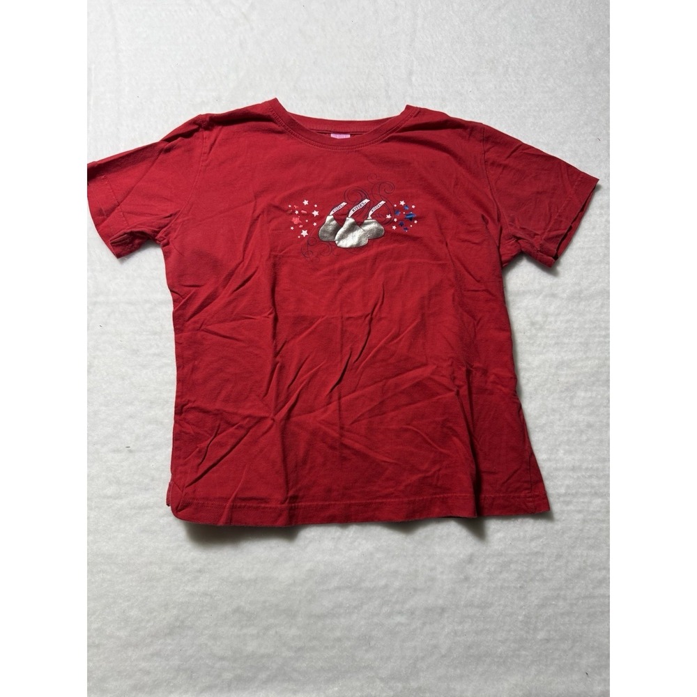 Girls Red Hershey's Kisses Graphic T-Shirt Size Medium Short Sleeve Tee